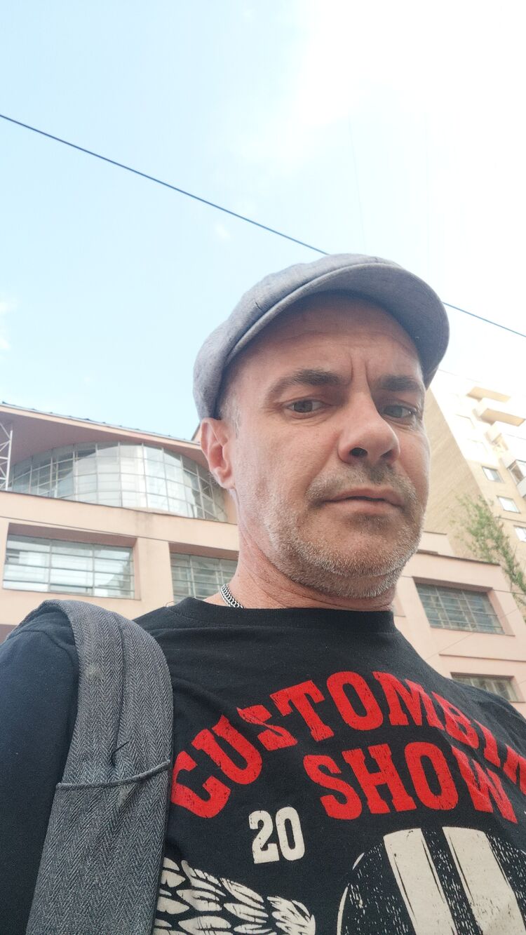  52930387  , 42 ,    