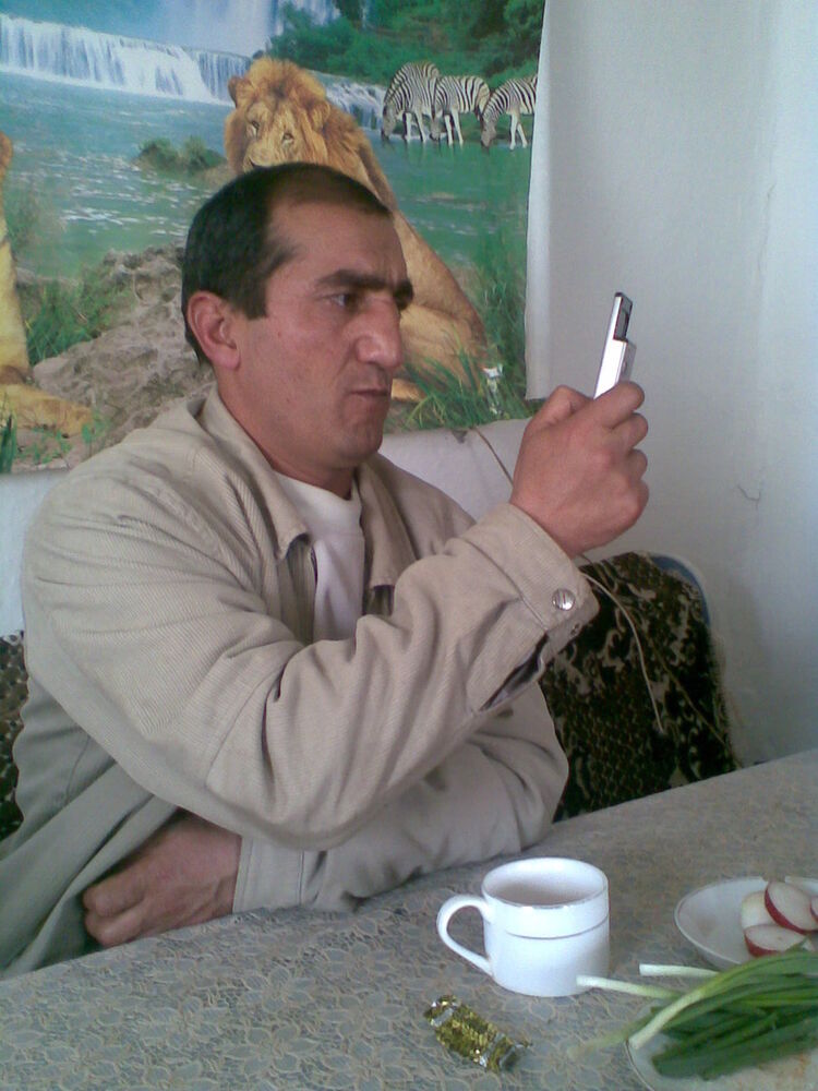  ,   Agit, 52 ,   ,   , c 