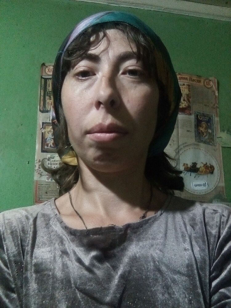  46885497  Elena, 38 ,    