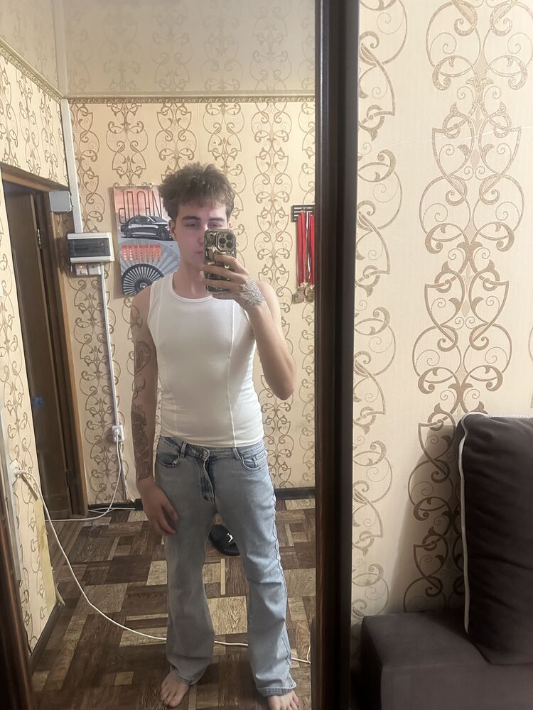  52858467  , 21 ,    
