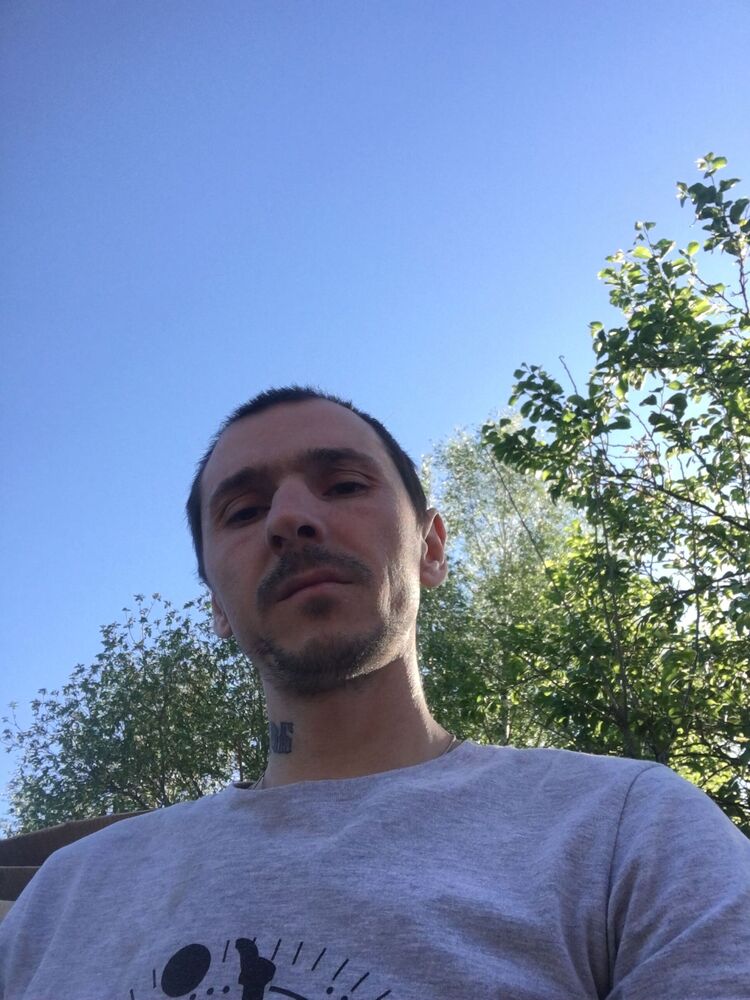  45549357  , 25 ,    