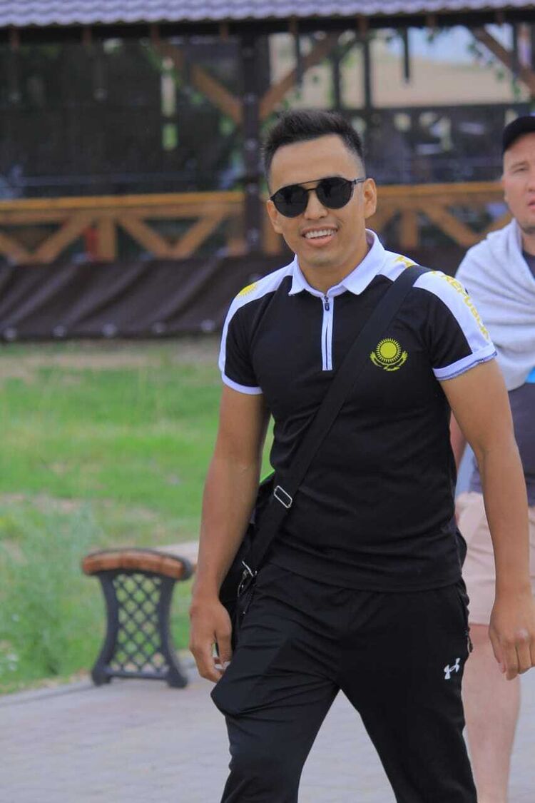 ���� 24651677 ������� ������, 32 ����, ���� ���������� � ������