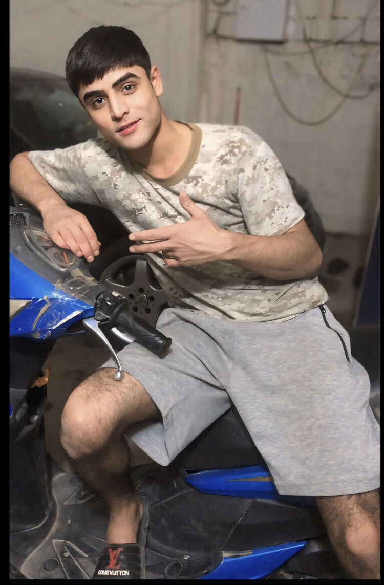 ���� 52693377 ����� ��������, 19 ���, ���� ���������� � ������