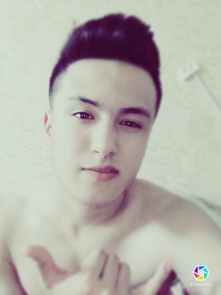  48721317  Sobir, 27 ,    