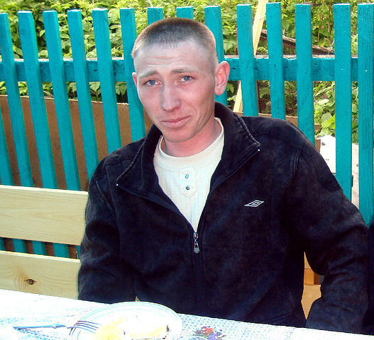  ,   Viktor, 40 ,   ,   , c 
