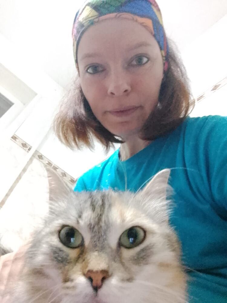  ,   Hello Kitty, 29 ,   