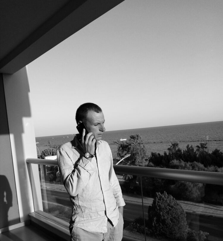  Limassol,   David, 41 ,   ,   , c 