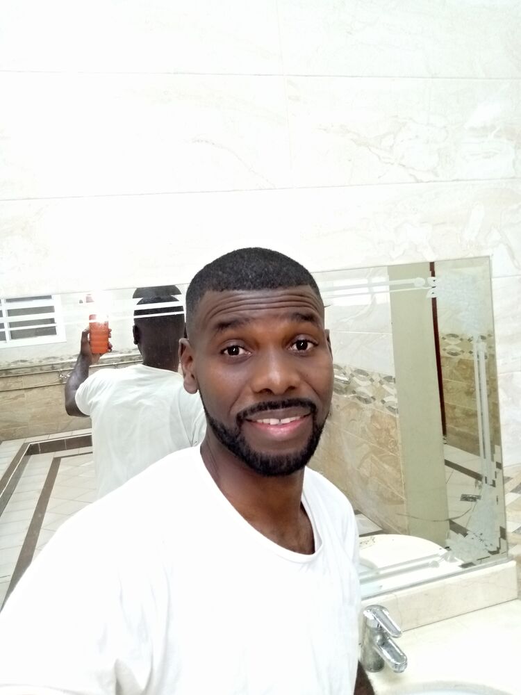 ���������� ������������, ���� ������� Ebrima, 39 ���, ������������ ��� ������, ����� � ���������