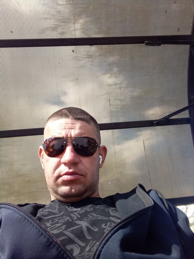  43198237  , 35 ,    