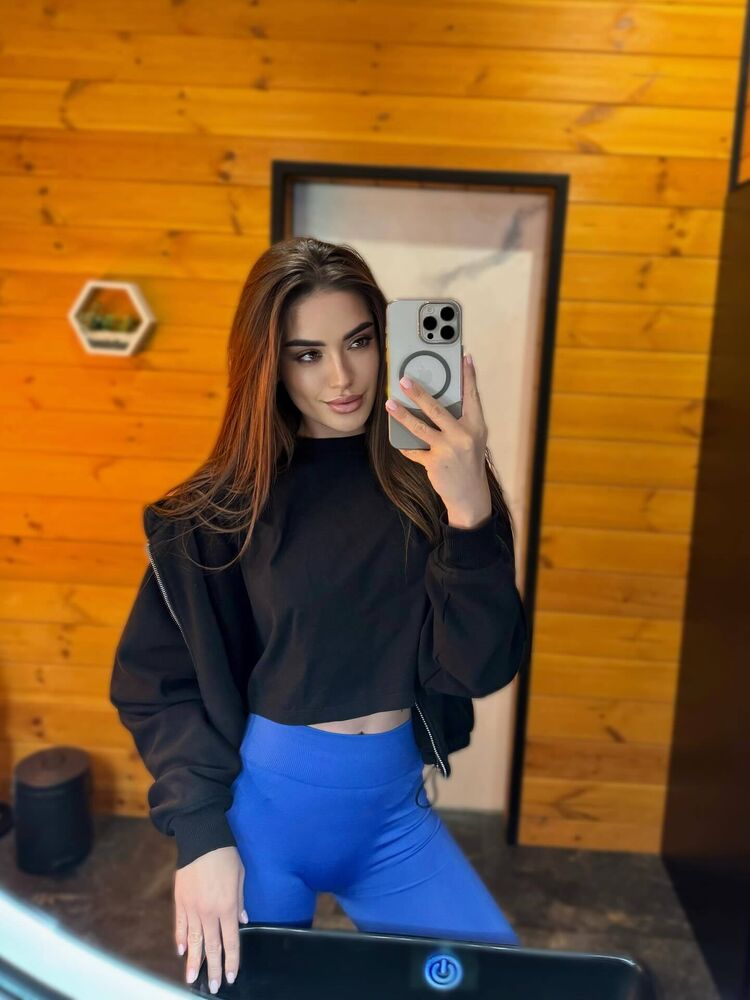  52755677  Vika, 32 ,    
