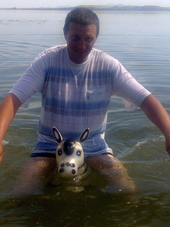  ,   Aleksandr, 42 ,   ,   
