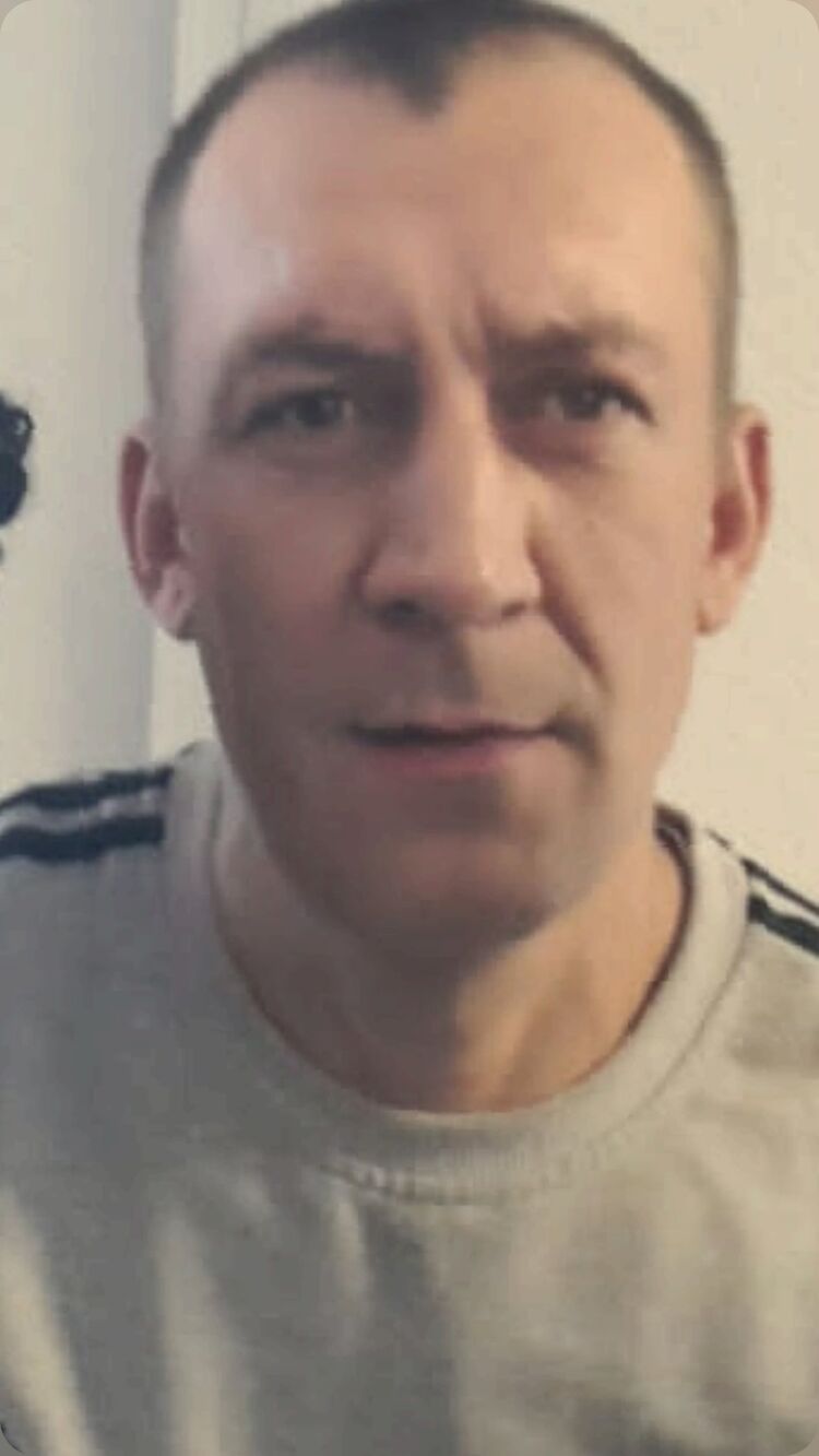  47648877  , 42 ,    