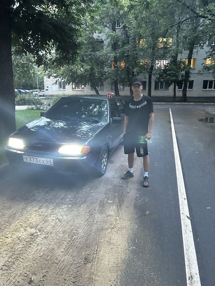  38956017  , 24 ,    
