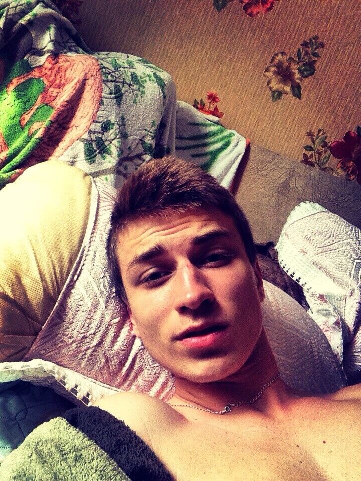  ,   Alex, 29 ,   