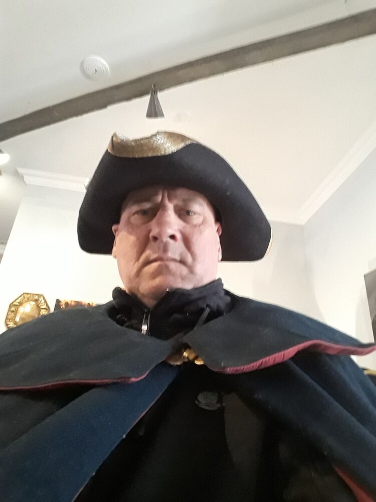  16116067  , 59 ,    