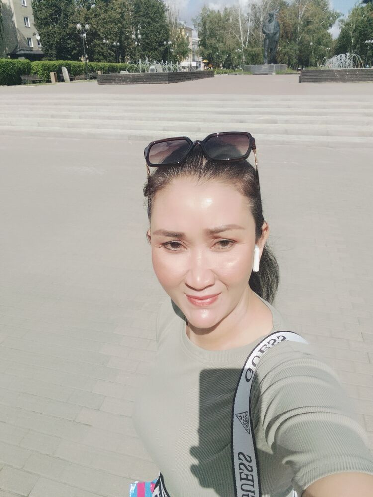  ,   Jasmine, 48 ,   ,   