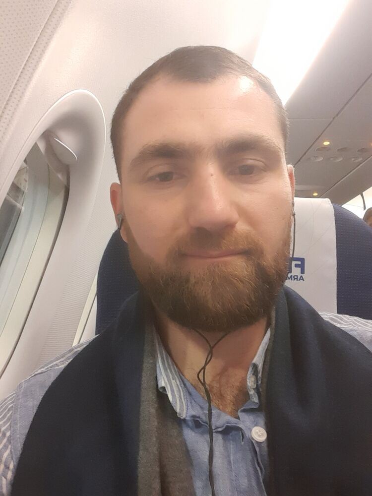 ���� 33115527 ������� Arayik, 33 ����, ���� ���������� � ������