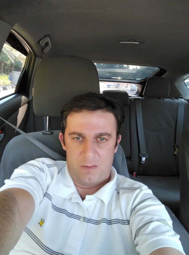  35468857  Lasha, 46 ,    
