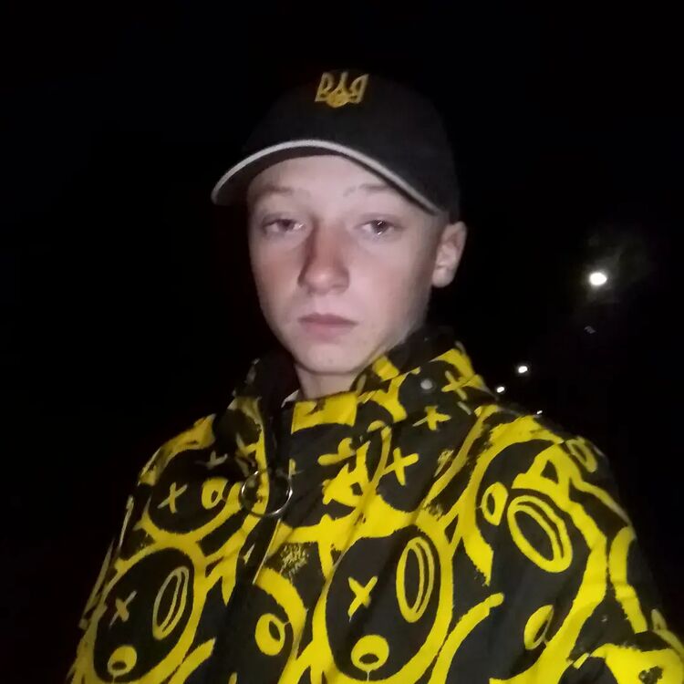  ,   Andrij, 20 ,   ,   