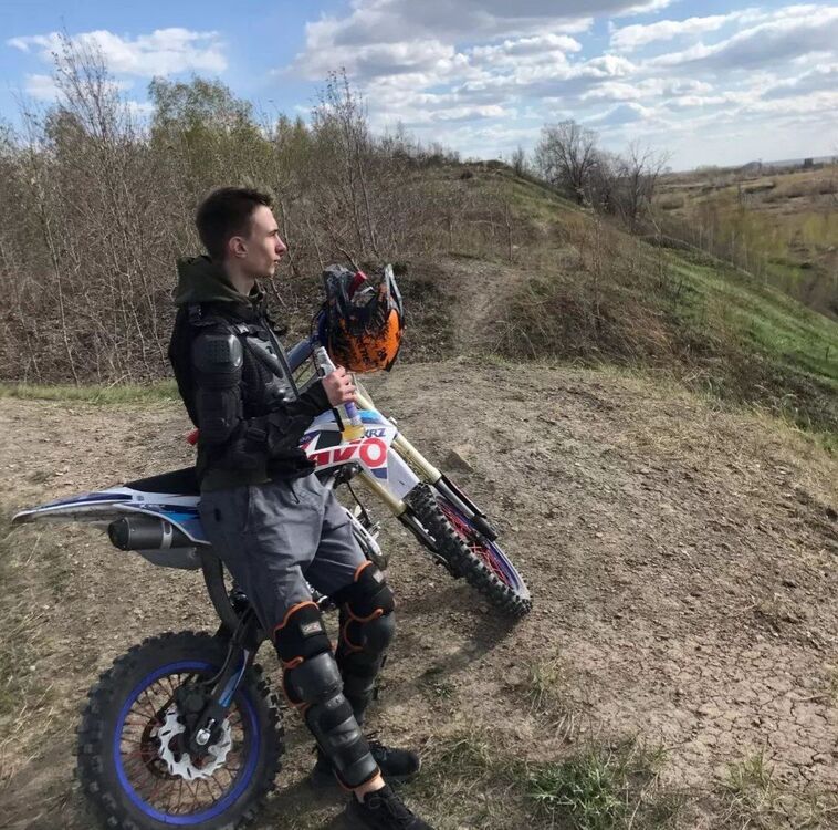  32116067  , 20 ,    