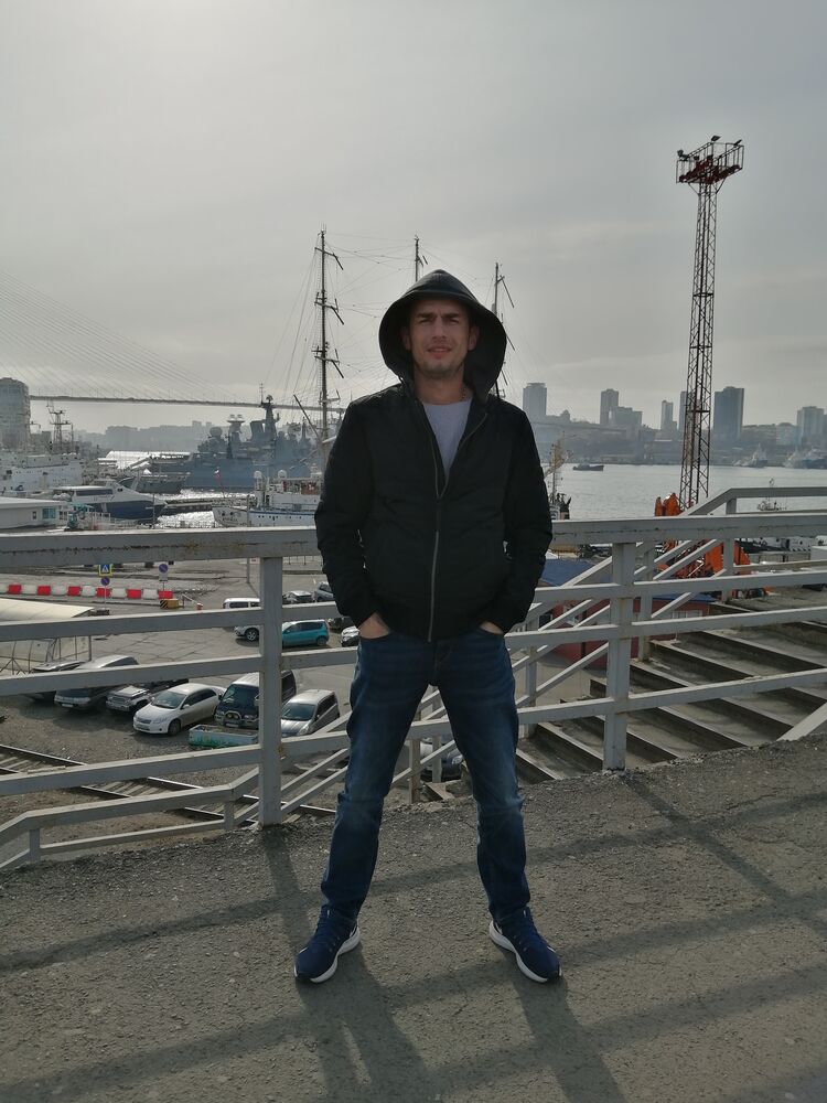  41931047  , 36 ,    