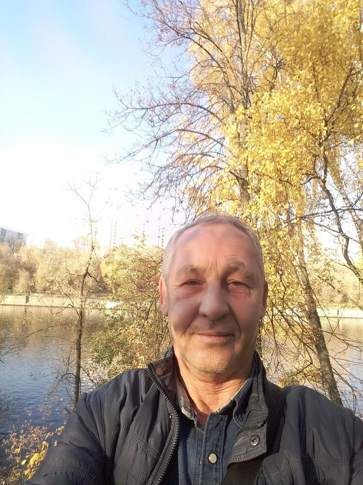  ,   Valeri, 61 ,     , c 