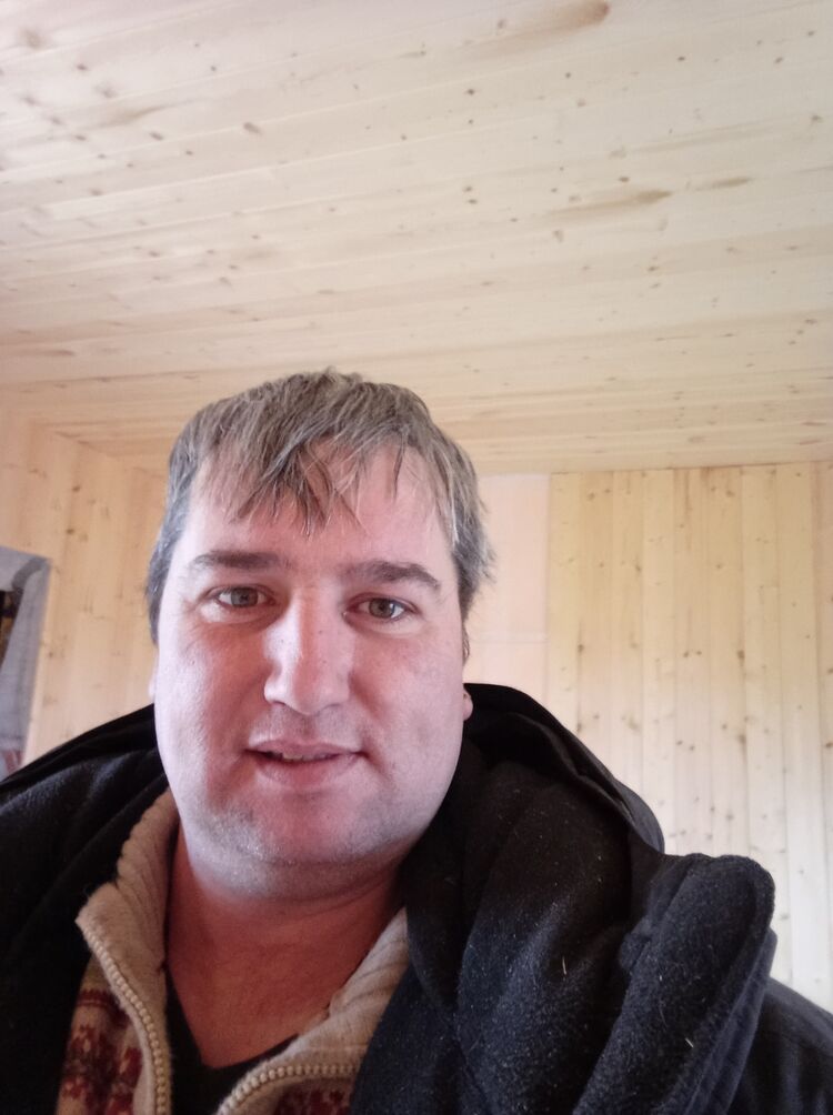 44165137  , 39 ,    