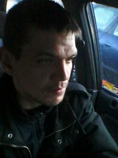  4292437  Aleksandr, 43 ,    