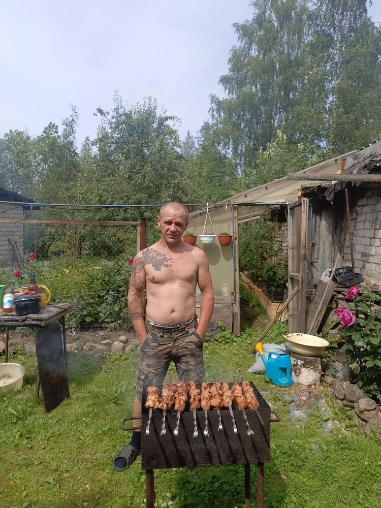  54012937  Sergey, 37 ,    