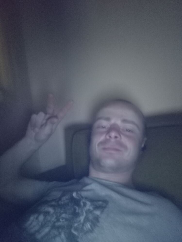  46788527  , 33 ,    