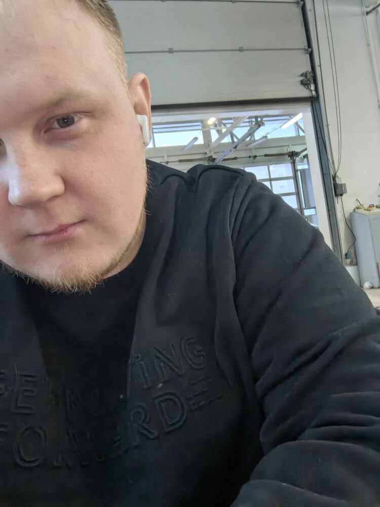  52876177  , 27 ,    