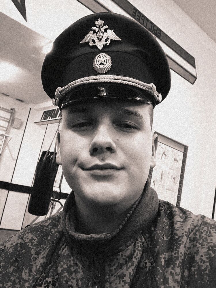  31058787  Oleg, 23 ,    