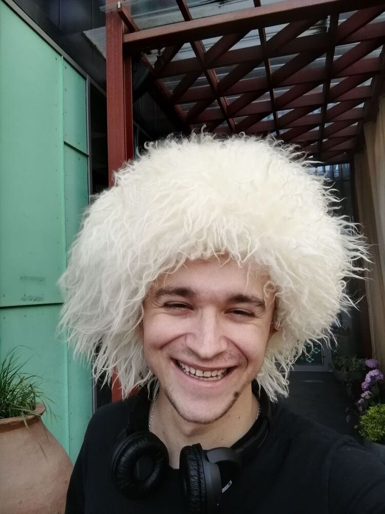  ,   , 28 ,   ,   