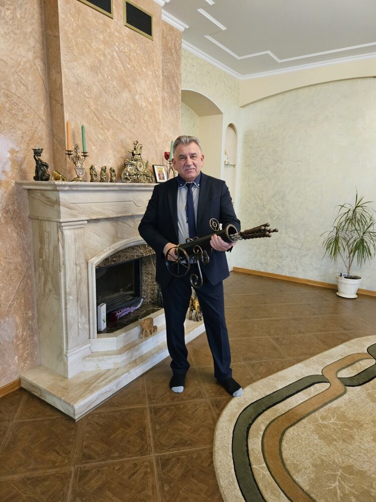 ���� 56266227 ������� ����, 62 ����, ���� ���������� � �����������