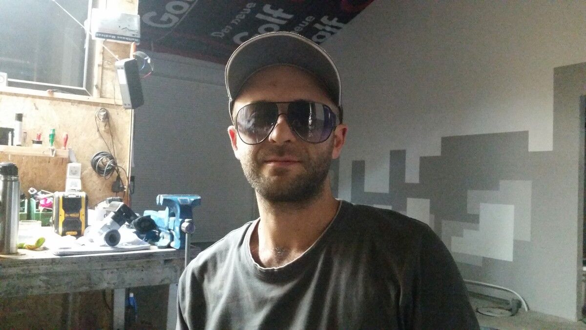  Wuppertal,   , 39 ,   