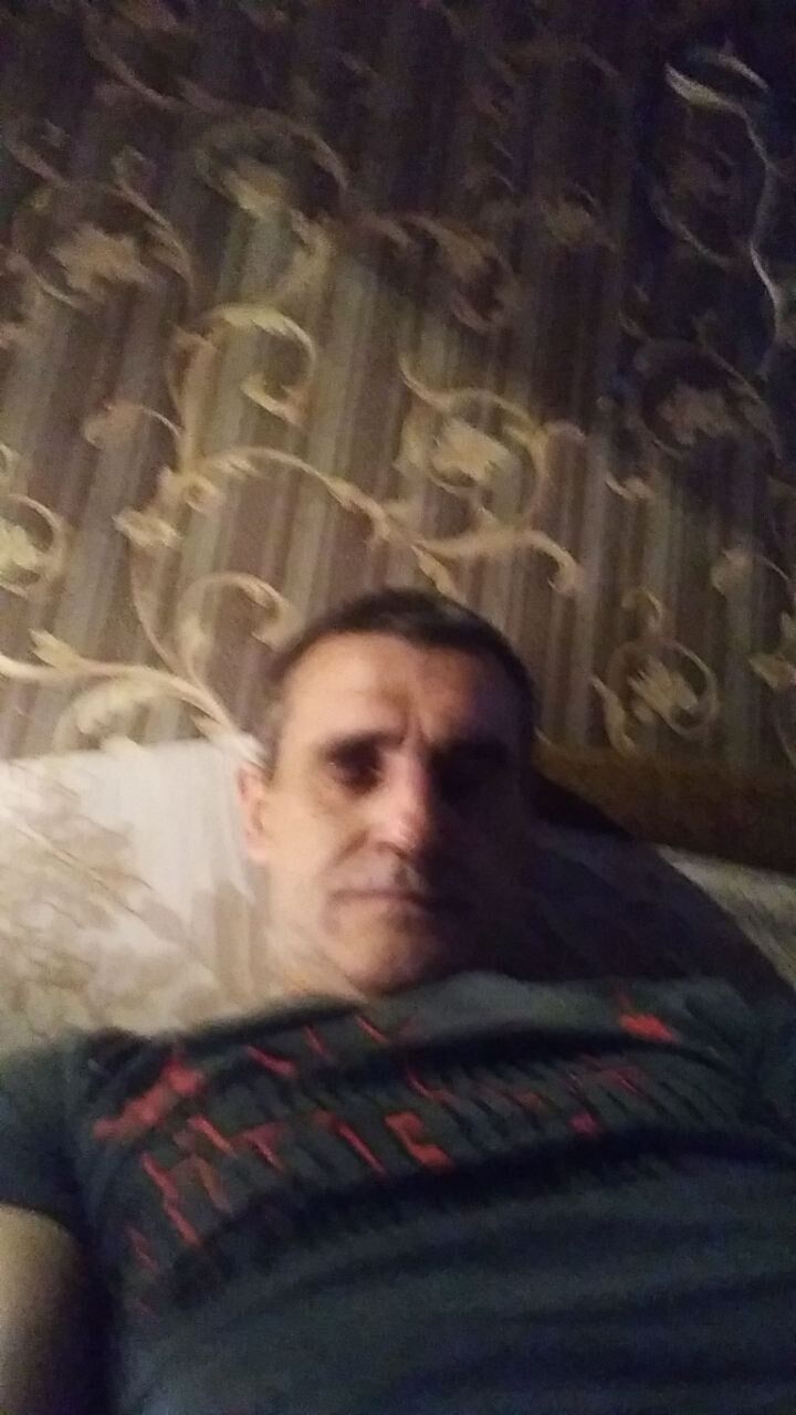  25620807  Qwertyu, 49 ,    