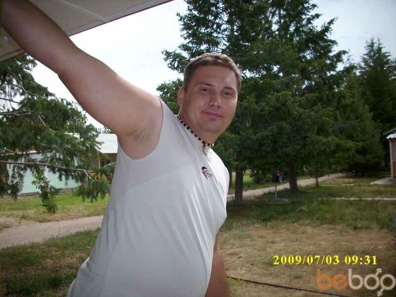  ,   Alex, 46 ,  