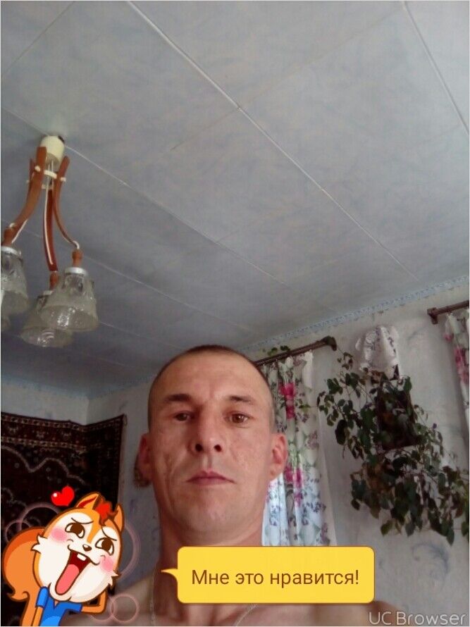  10122427  , 44 ,    