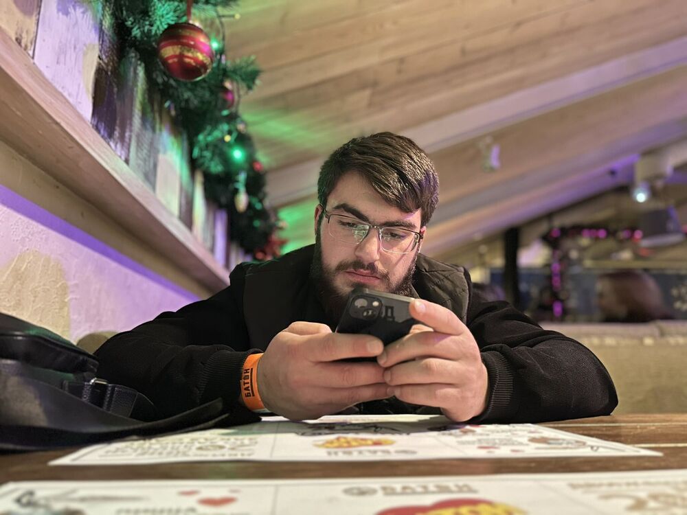  ,   Ruben, 25 ,   ,   
