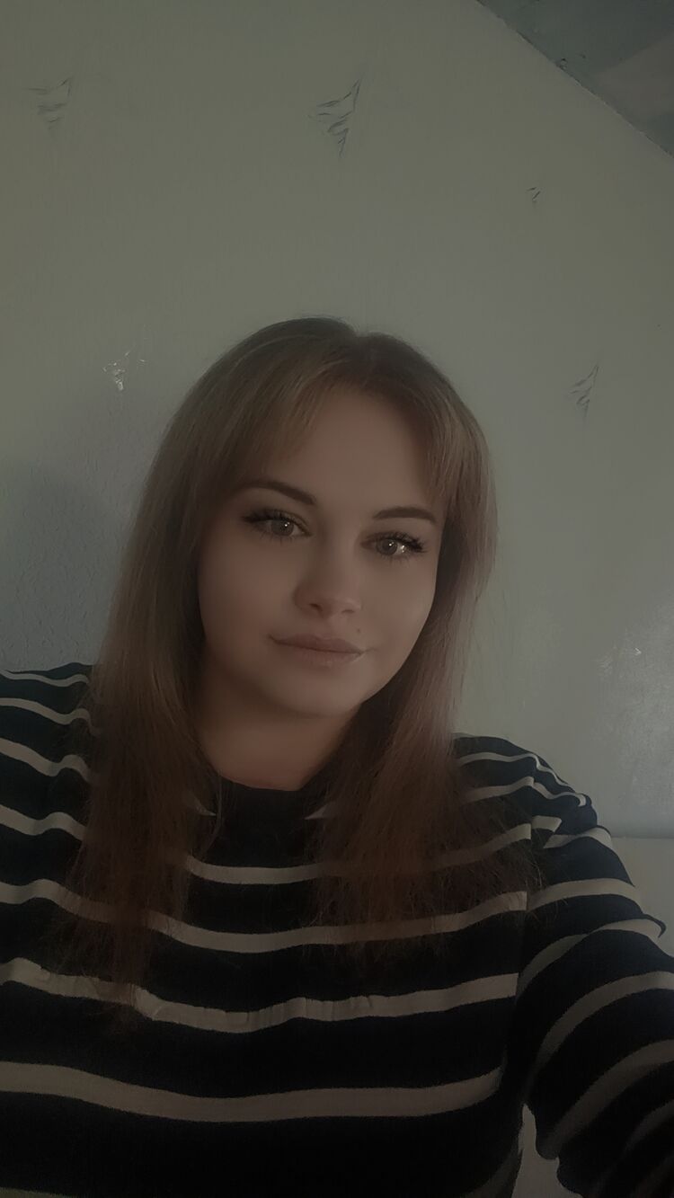  49562607  , 28 ,    