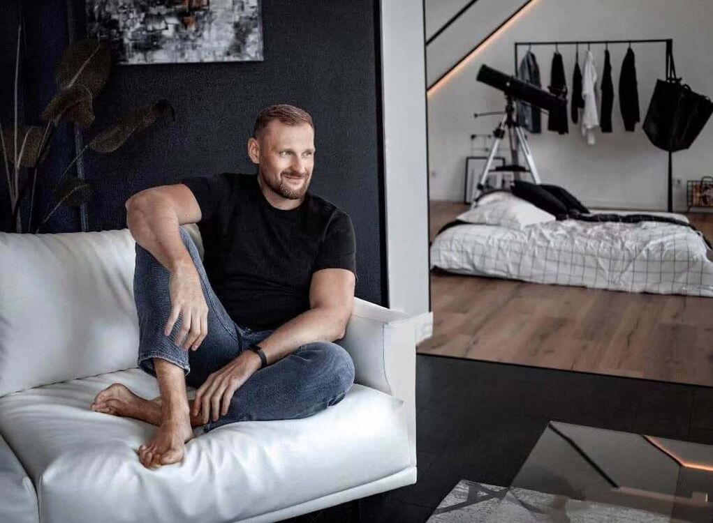  ,   , 44 ,     , c 