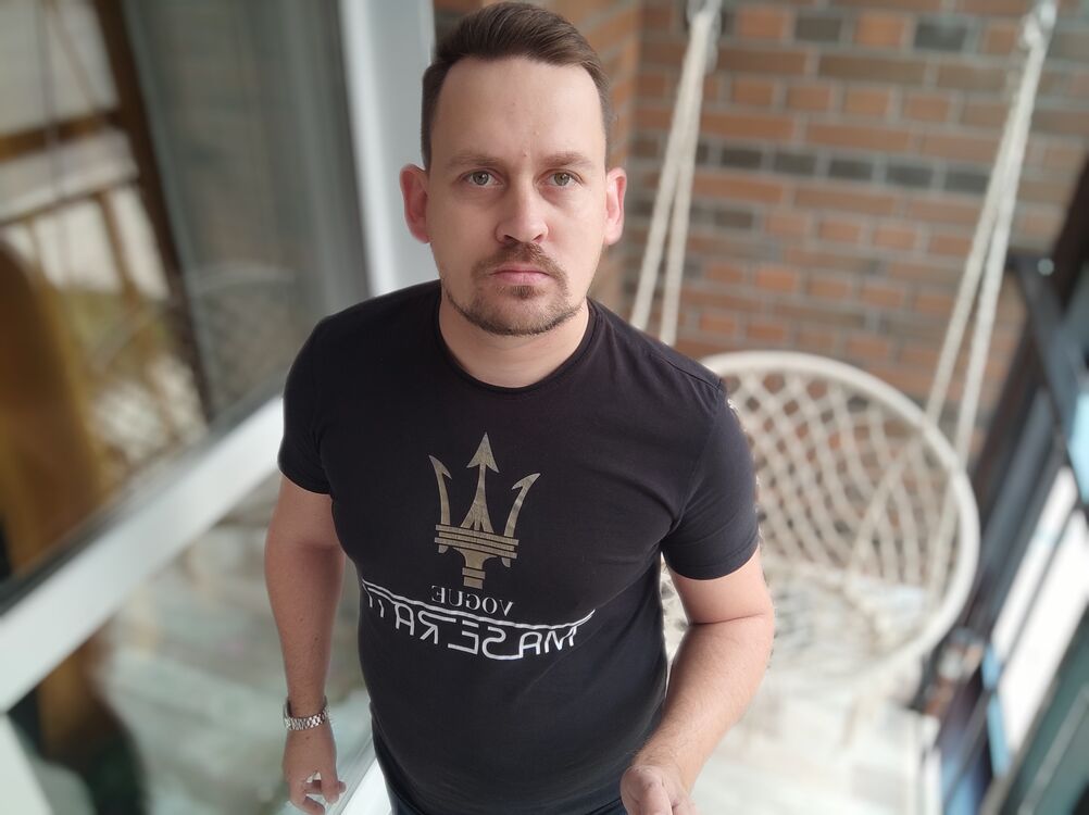 ,   Denis, 40 ,   ,   , 