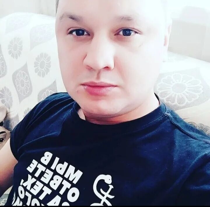  42921317  , 37 ,    