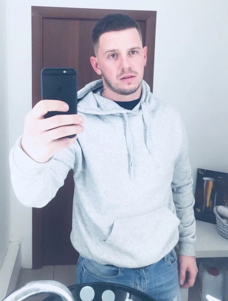  47663697  Nikolas, 33 ,    