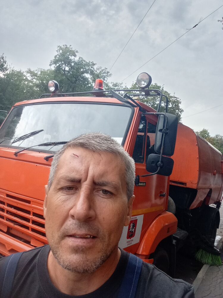 46992117  , 49 ,    