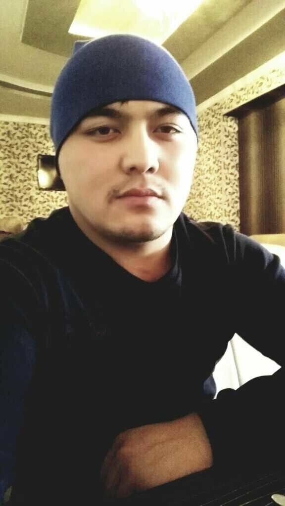  20268777  Zalatoy, 33 ,    