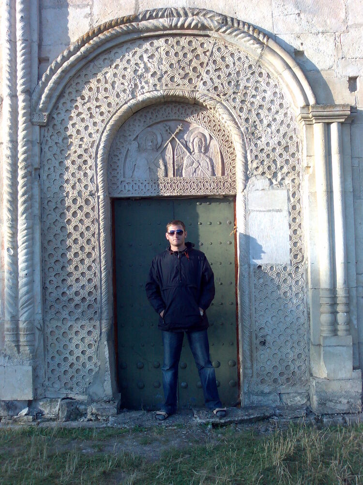  ,   Roma, 42 ,   ,   , c 