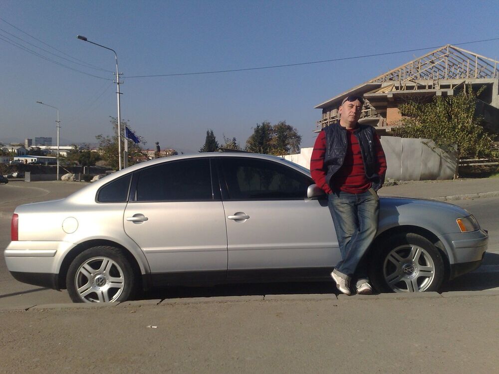  4342037  Charli, 55 ,    