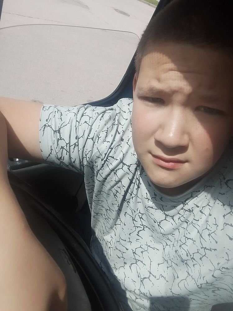  52794157  Valeriy, 18 ,    