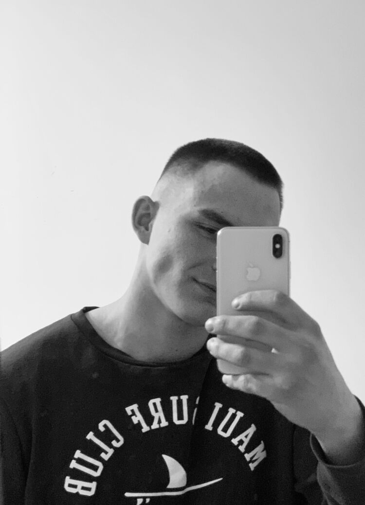  33701877  , 25 ,    